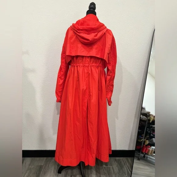 GSTQ Red Trench - Picture 5 of 8